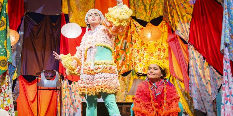 Acercan al público la obra de teatro “Dos niñas”