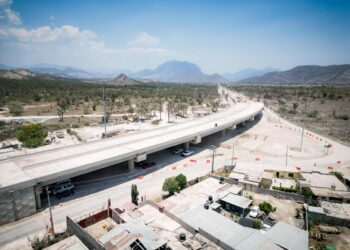 Nuevo León avanza Carretera Interserrana para Agilizar Comercio Exterior