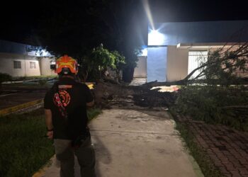 Lluvia y viento afectan la zona norte de NL