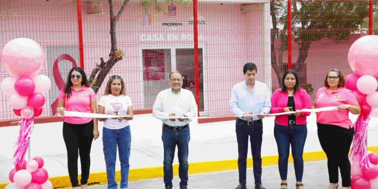 Amplían Casa en Rosa en Escobedo