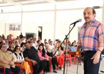 Gustavo Munguía lleva reflexión a CERESO