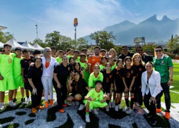 Arranca Samuel García Mundialito Escolar 2025