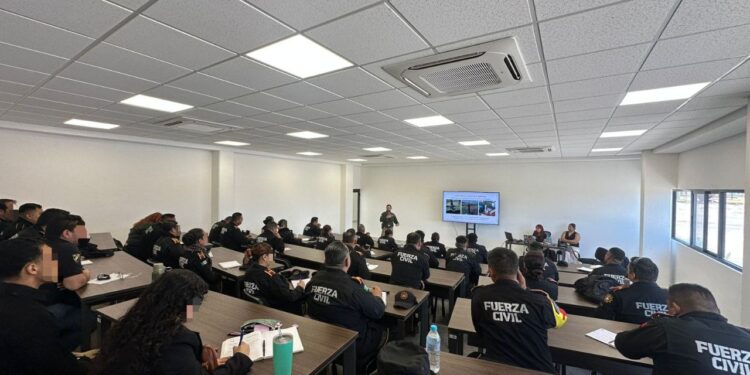 Capacitan a Fuerza Civil para División Ambiental de Nuevo León