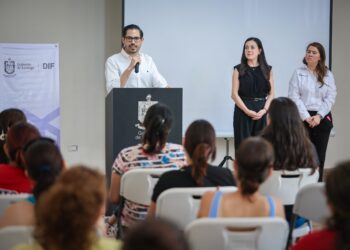 Lanzan red de apoyo para familias de personas autistas