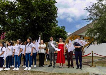 Avanza renovación del DIF capullos