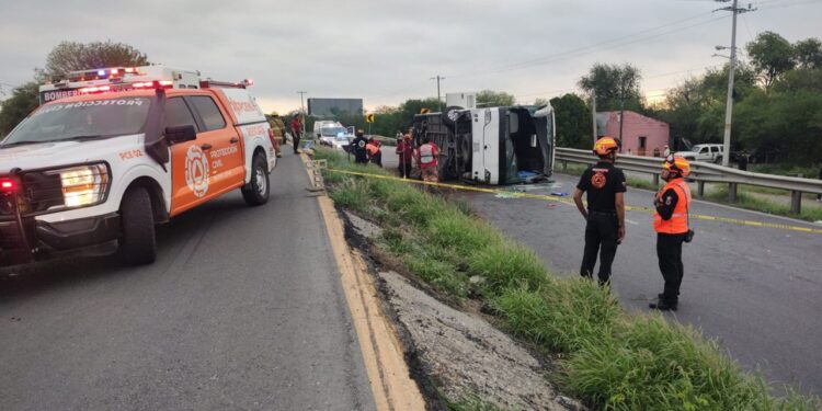 Sube a 22 lesionados y 11 fallecidos en accidente de Hualahuises.
