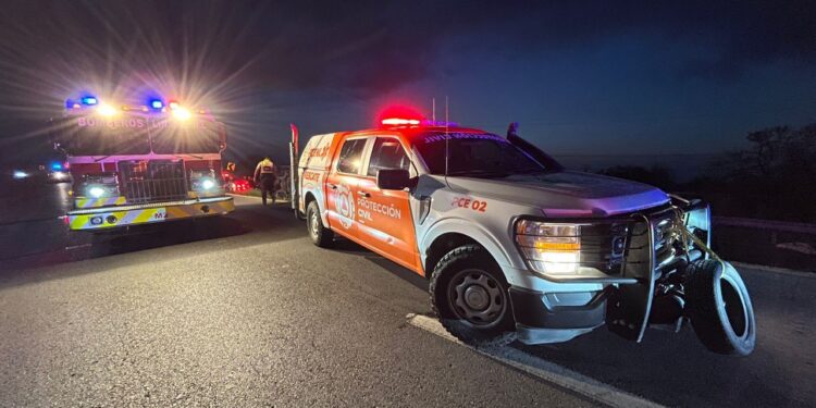 Volcadura en Hualahuises deja 11 personas sin vida