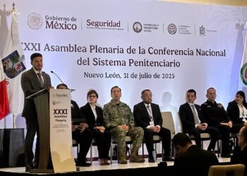 No extorsionan desde penales de NL: Samuel García