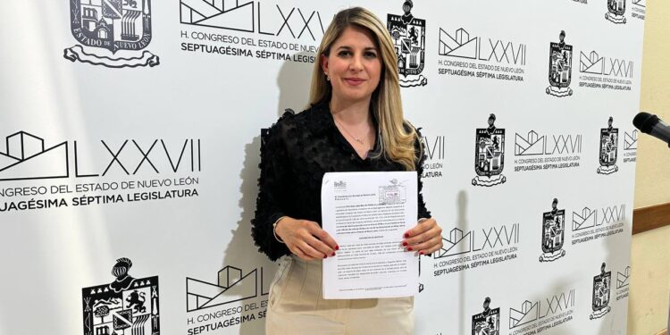 Propone investigar embarazos en menores