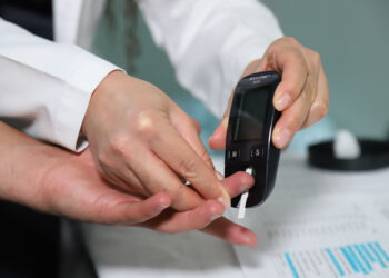 Llama IMSS a cuidar la salud en vacaciones de verano