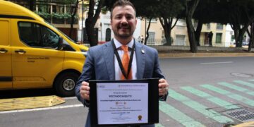 Reconocen al Instituto Catastral de NL