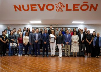 Obtiene NL certificación para competencias laborales