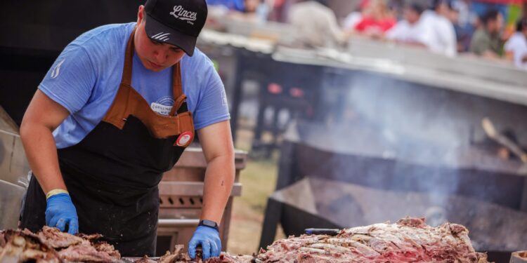 Santiago, sede del Grill Master H-E-B 2025