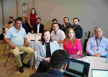 Realizan primera reunión sobre horarios escalonados