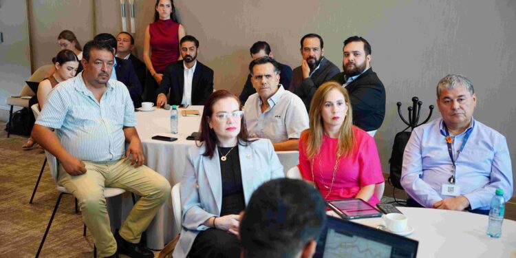 Realizan primera reunión sobre horarios escalonados