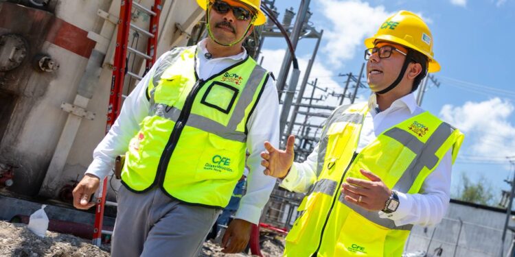 Impulsan mejoras al servicio eléctrico en Juárez