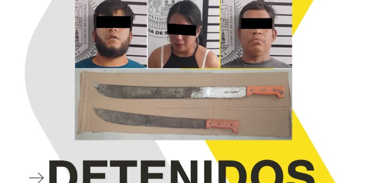Detienen a tres por amenazar a comerciante en Santiago