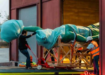 Regresa la Alegoría al Arco de la Independencia