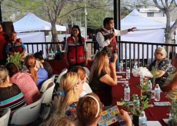 Llevan “Día del Pueblo” a colonias de Santa Catarina