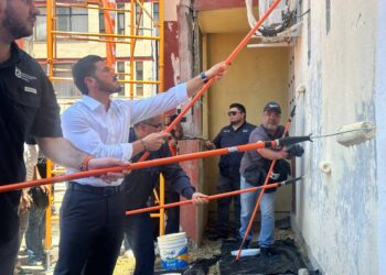 Inicia Samuel García regeneración de condominios Constitución