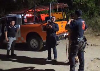 Rescatan a joven de las cascadas del Cerro de la Silla 