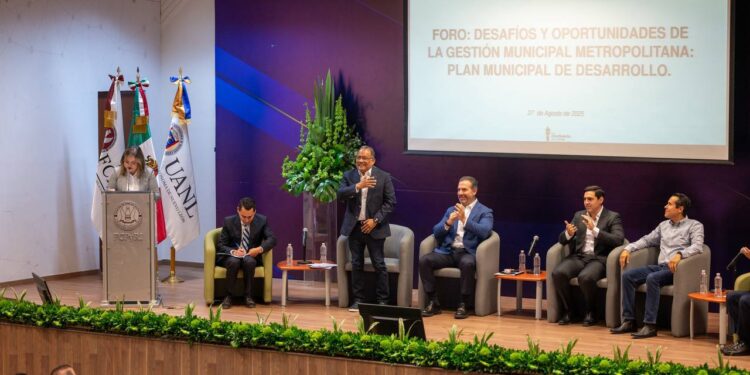 Propone Mijes coordinación metropolitana para enfrentar retos de Nuevo León