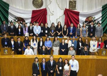 Clausuran parlamento Juventud Legislativa