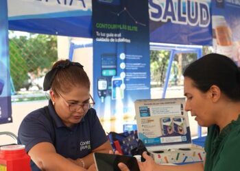 Llevan servicios de salud gratuitos a la colonia Nicolás Bravo