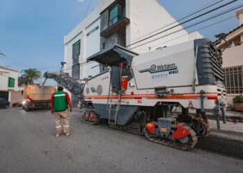 Inicia rehabilitación vial de Huajuquito a La Leona