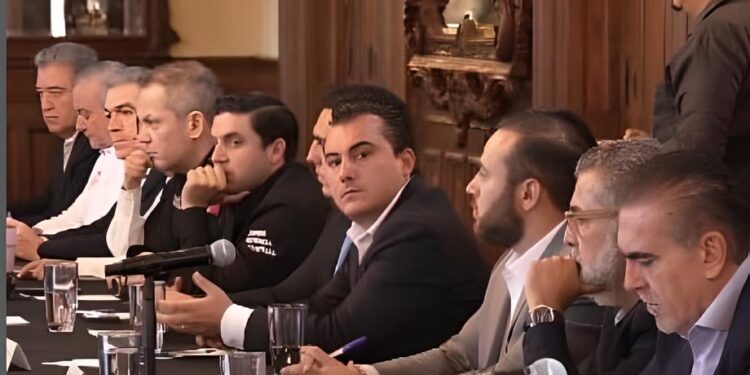 Alcaldes piden rescatar viviendas antes de construir nuevas