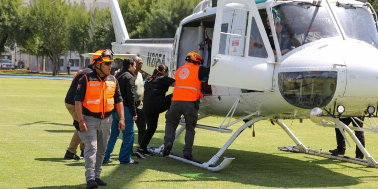 Trasladan corazón de menor para trasplante en CDMX