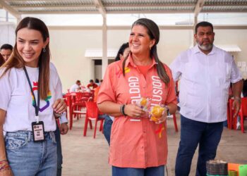 Llevan atención a Centro de Reinserción Social Femenil