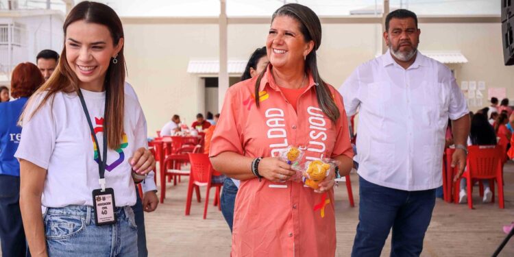 Llevan atención a Centro de Reinserción Social Femenil