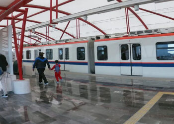 Suspenderán servicio para actualizar software en el metro