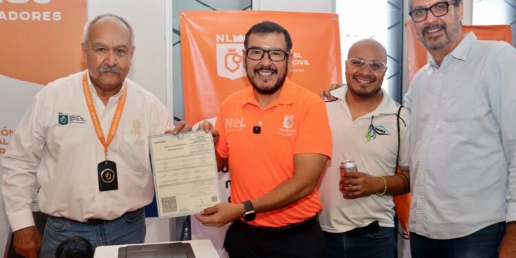 Empleados de NL reciben beneficios integrales