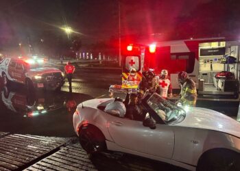 Conductor termina prensado tras accidente vial