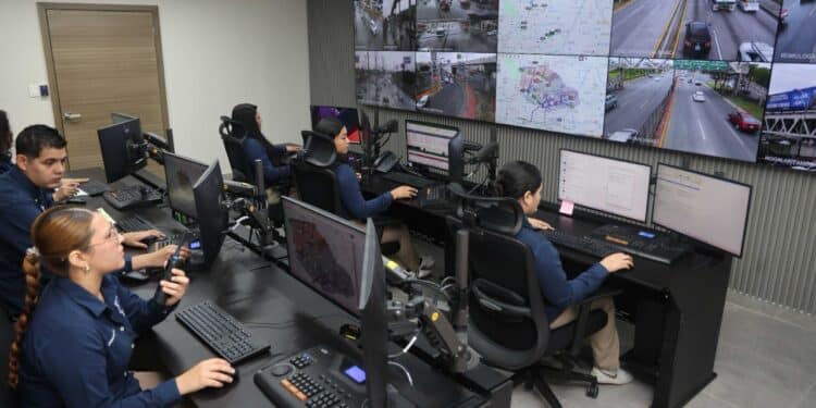 Instala San Nicolás Centro de monitoreo de movilidad