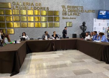 Aprueban en comisiones Reforma Electoral 