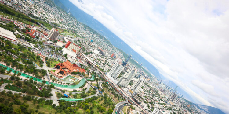 Reducen partículas contaminantes en zona metropolitana