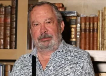 Homenajearán a Mauricio Fernández  durante el Festival Internacional Santa Lucía 2025. 