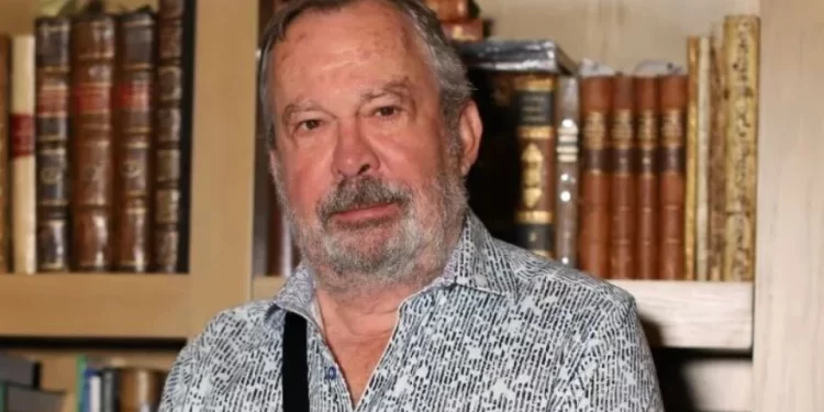 Homenajearán a Mauricio Fernández  durante el Festival Internacional Santa Lucía 2025. 