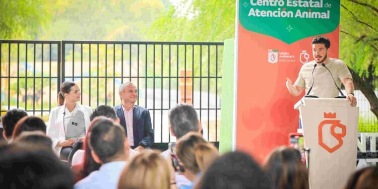 Inauguran Samuel y Mariana Centro estatal de atención animal