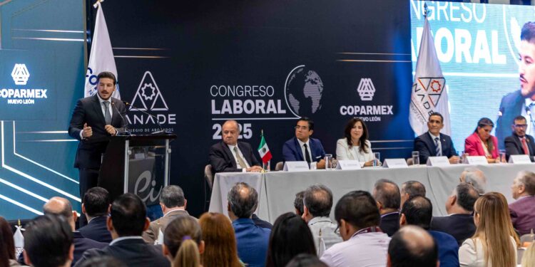 Inaugura Samuel Congreso laboral