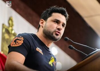 Propone Glen ley de reubicación industrial