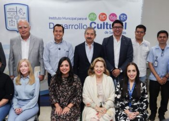 Reconocen a Daniel Carrillo