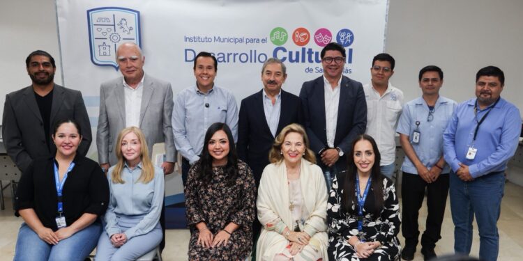 Reconocen a Daniel Carrillo