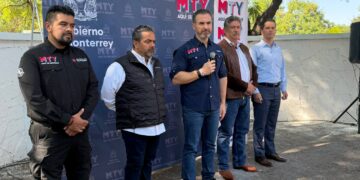 Monterrey realiza operativo de seguridad en panteones