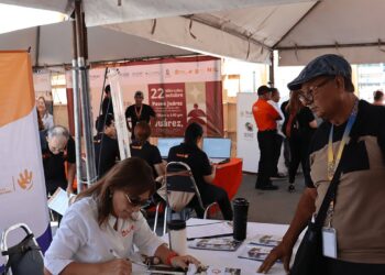 Feria del empleo beneficia a Juárez