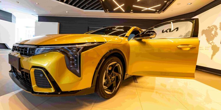 Sale a Europa primer vehículo Kia hecho en NL