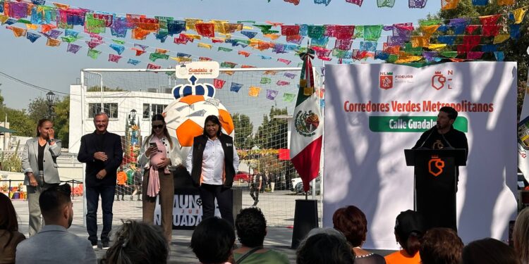 Entrega Gobernador corredor Verde en Guadalupe